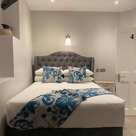 Number 31 Boutique Townhouse-2